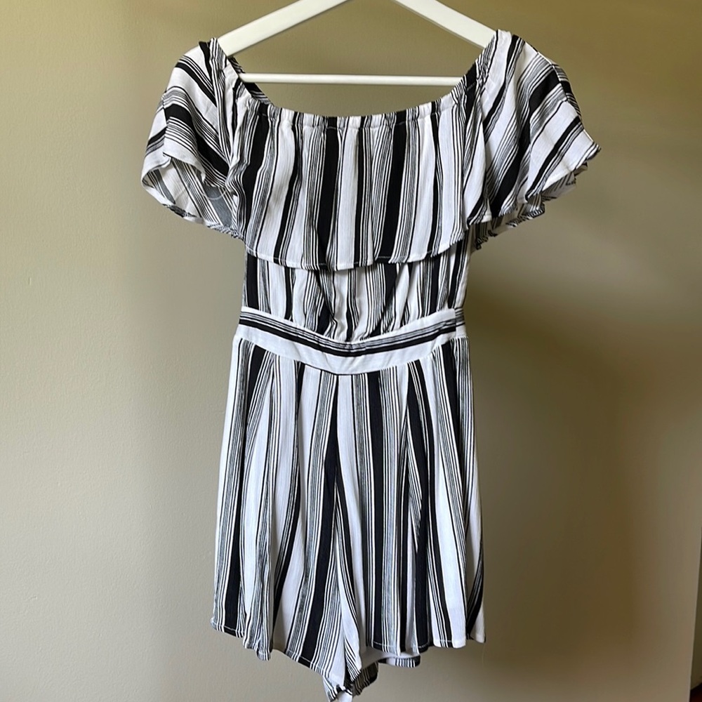Francesca’s off the Shoulder Romper